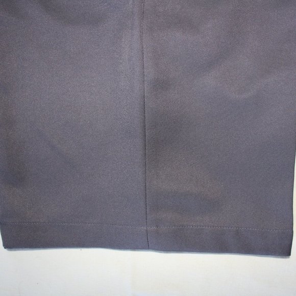 Van Heusen Dark Gray Shorts ~30~ - Picture 3 of 9